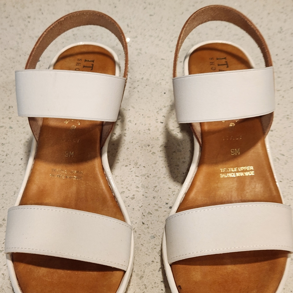 Italian Shoemakers White and Tan Sandals for Elegant Comfort